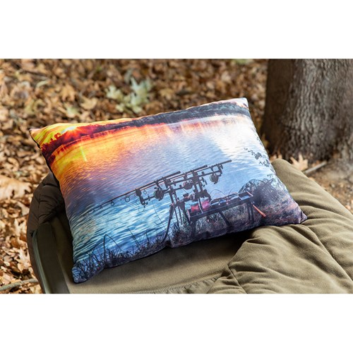 Escapeshop - Carp Pillow 
